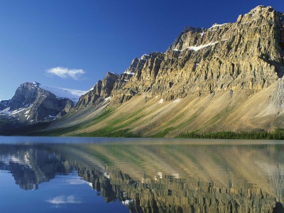 Bow Lake Rockies Canada