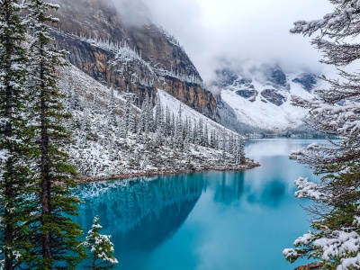 Moraine Lake - Alberta Canada