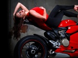 Women Red Superbike Ducati Riding Ducati 1199