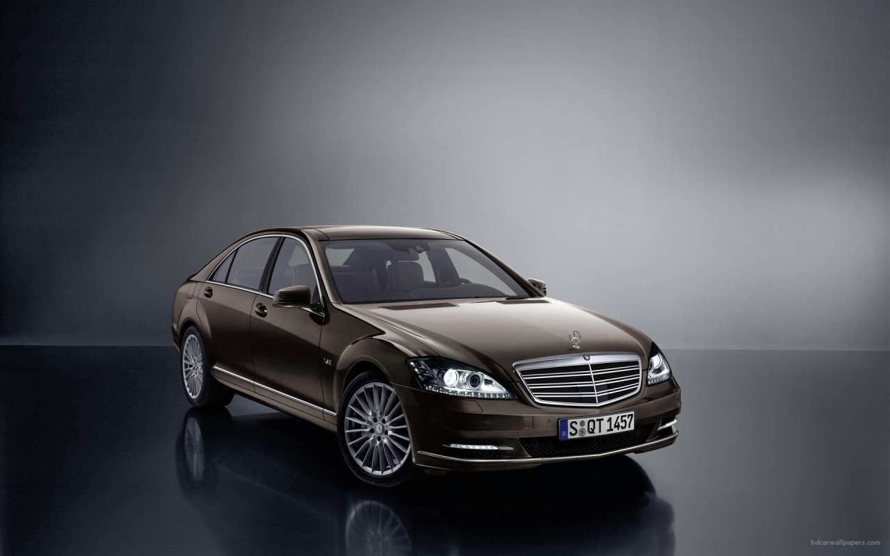 2010 Mercedes Benz S Class 4