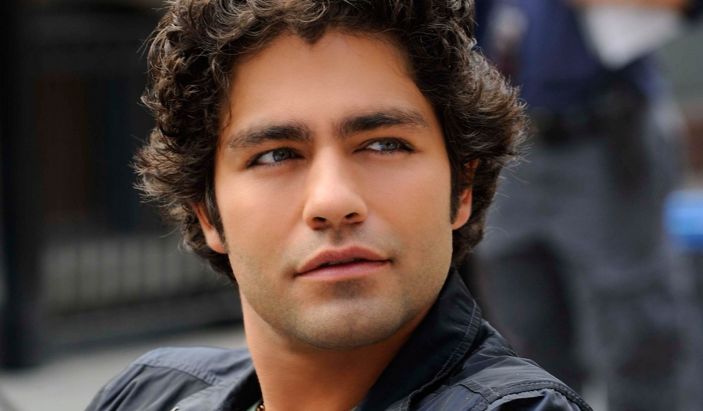 Adrian Grenier Zeusbo