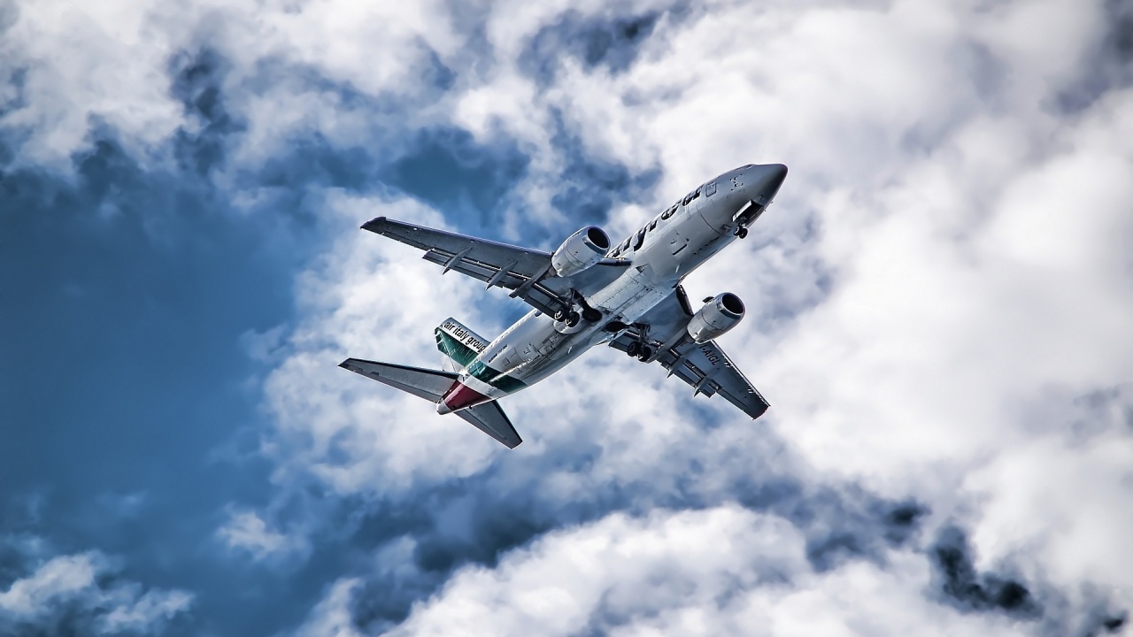 Aircraft Sky Photo