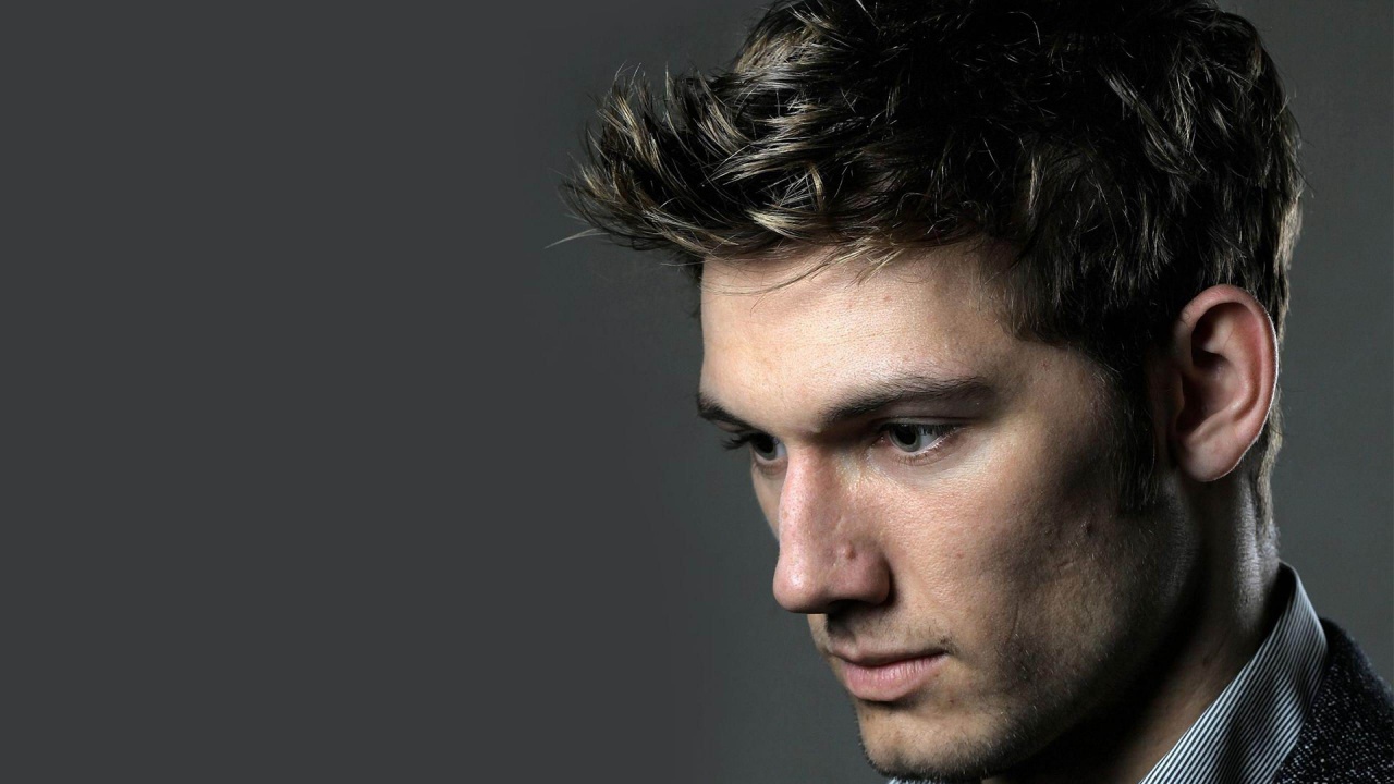 Ale Pettyfer Actor