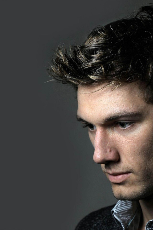 Ale Pettyfer Actor