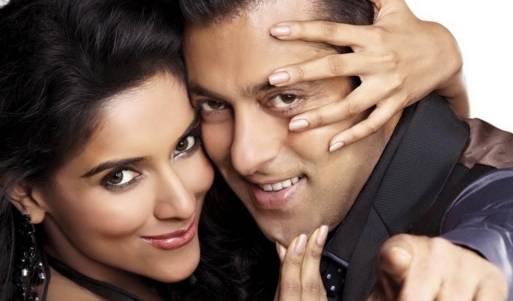 Asin And Salman Khan