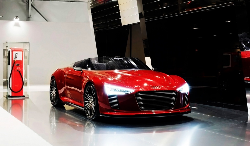 Audi E Tron Spyder 2011