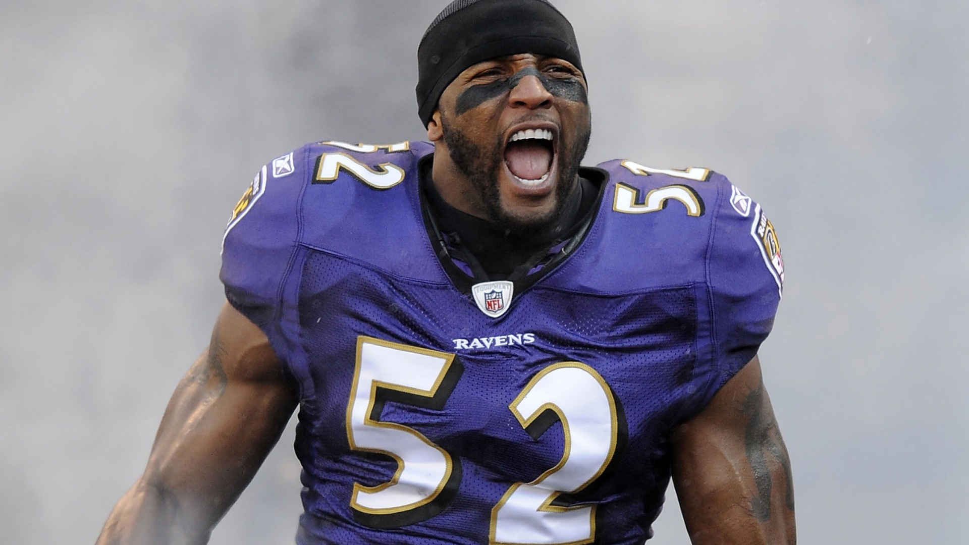 Baltimore Ravens American Football Team Ray Lewis