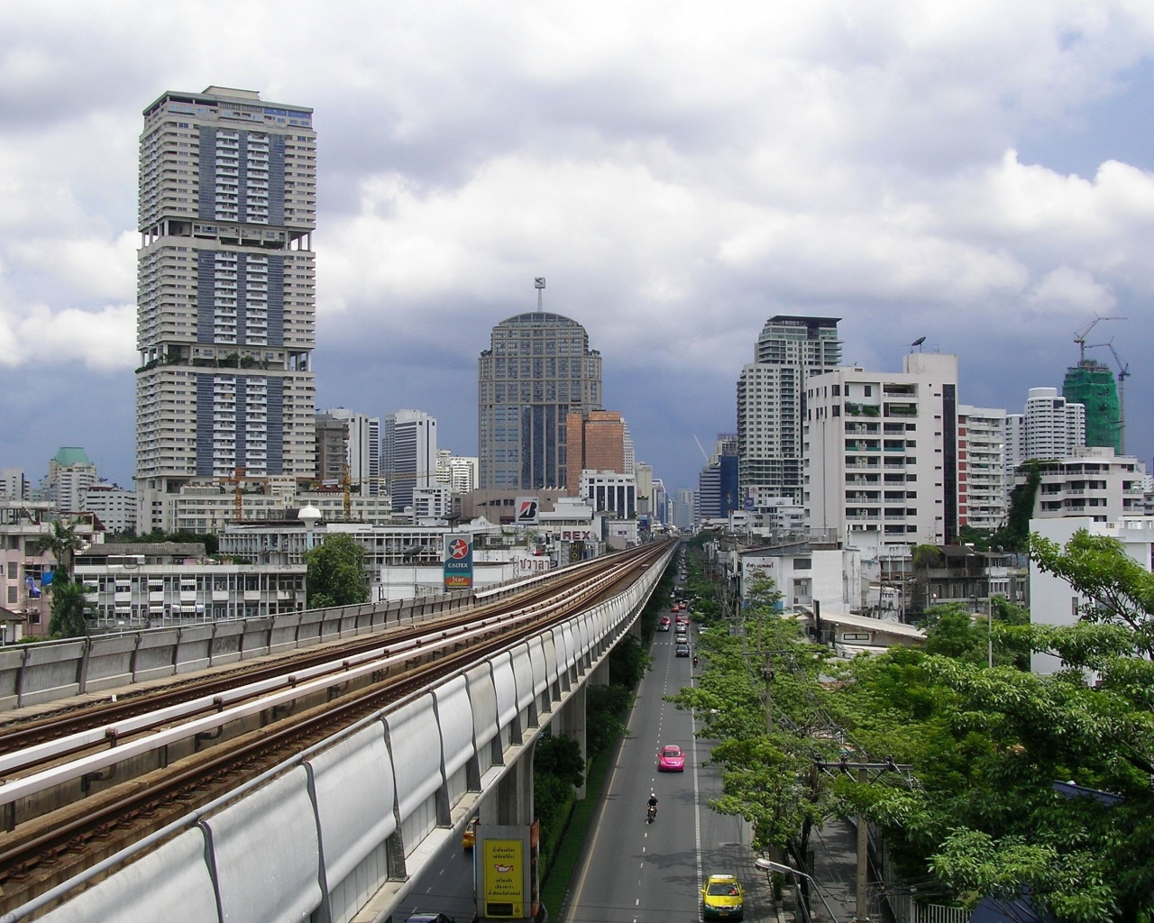 Bangkok Skytrain Bts Station Phrom Phong Vadhana Bangkok Thailand