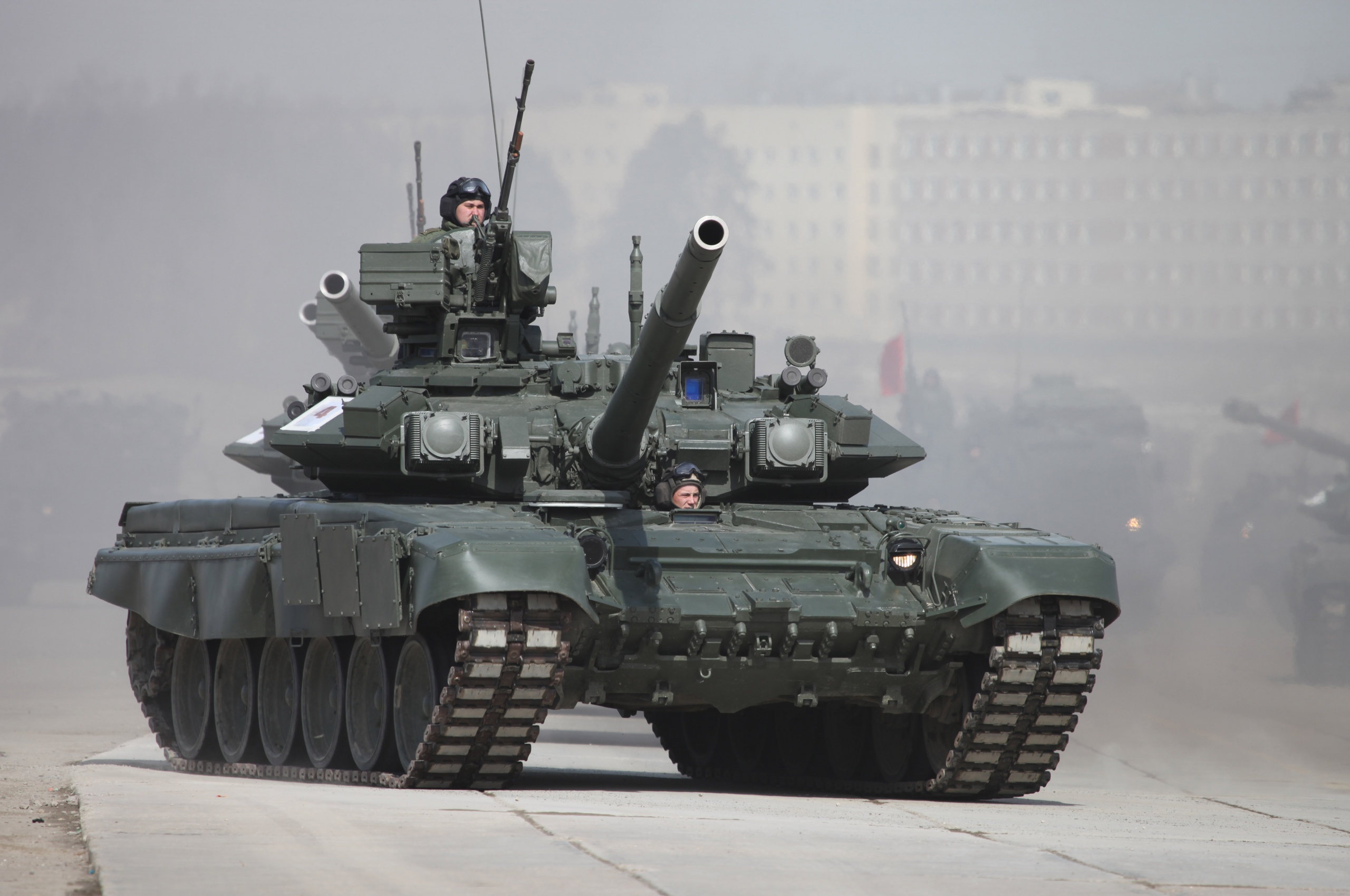 Battle Tank T-90