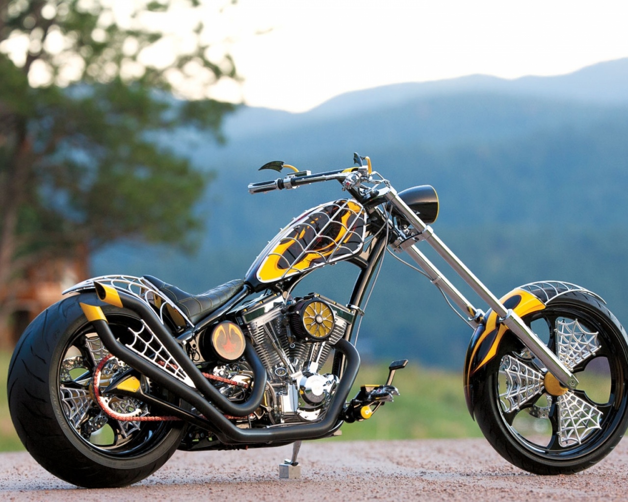 Bike Chopper Paul Jr Antivenom