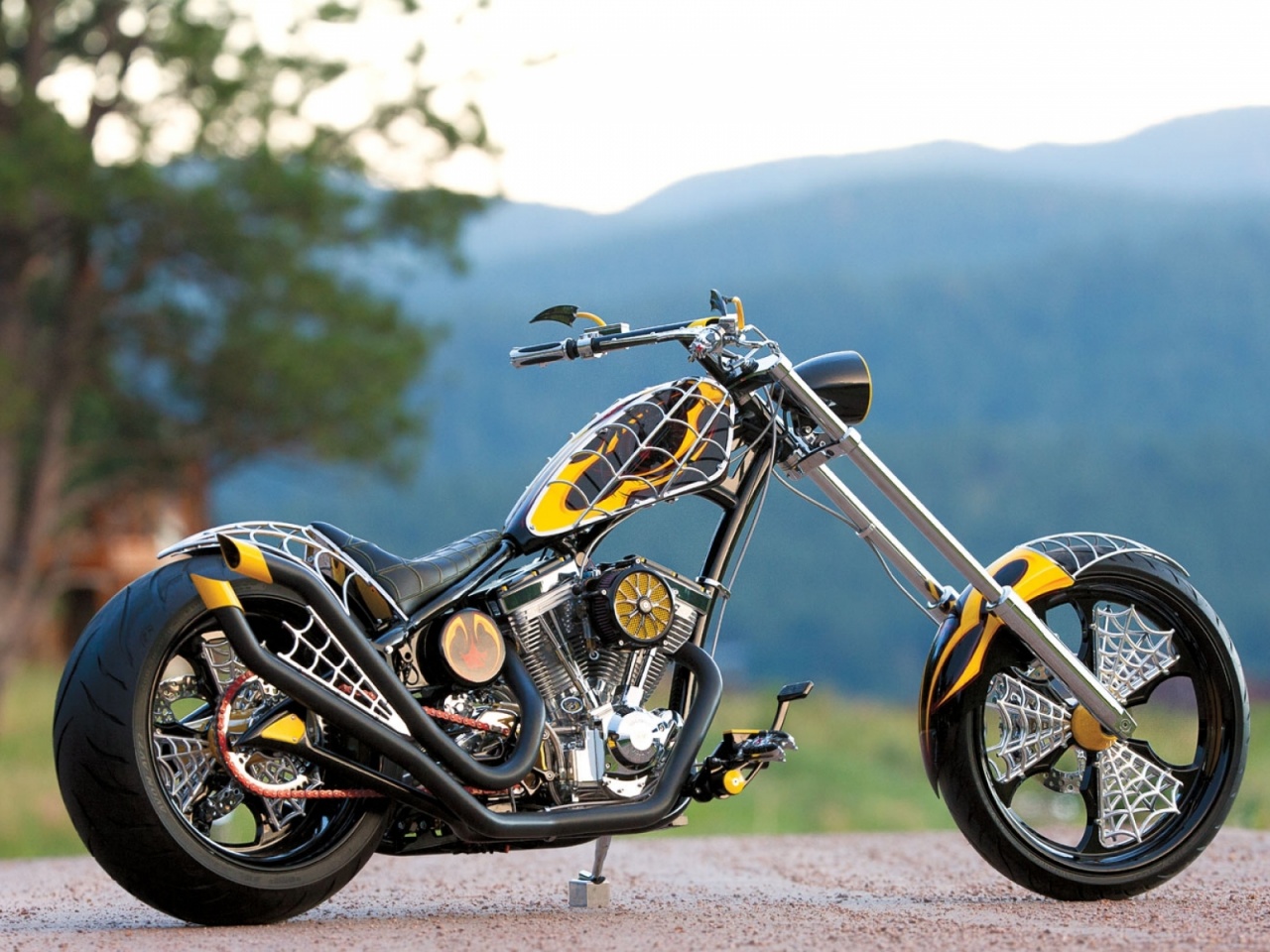 Bike Chopper Paul Jr Antivenom