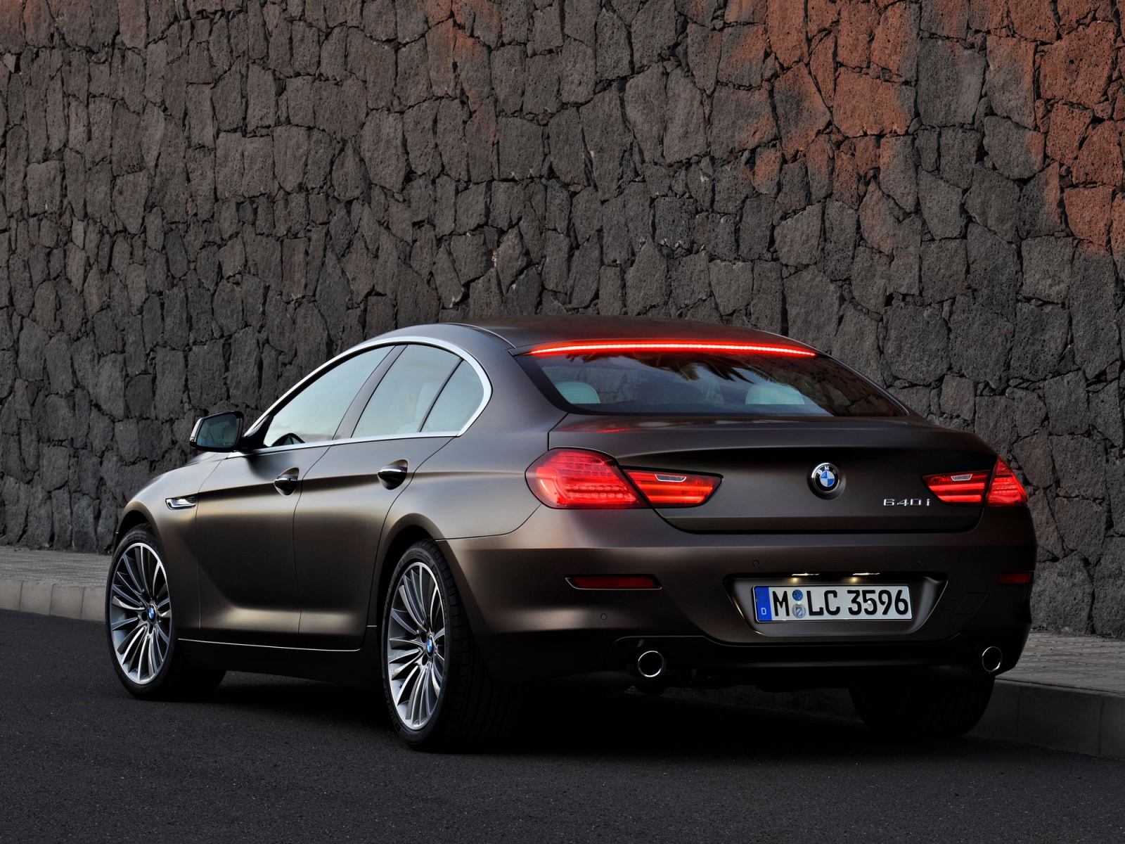 BMW 640i