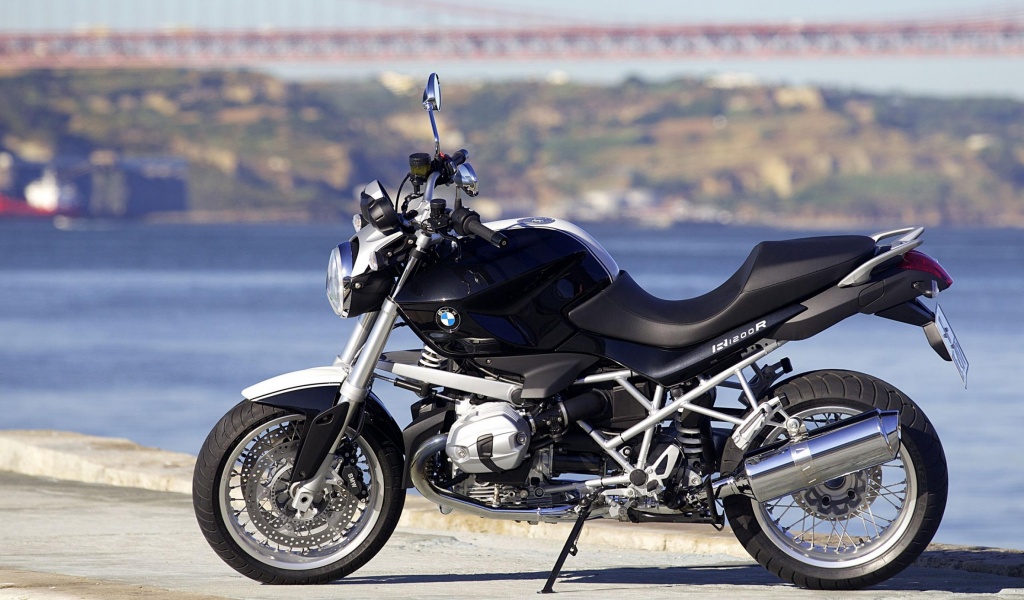 BMW R1200R