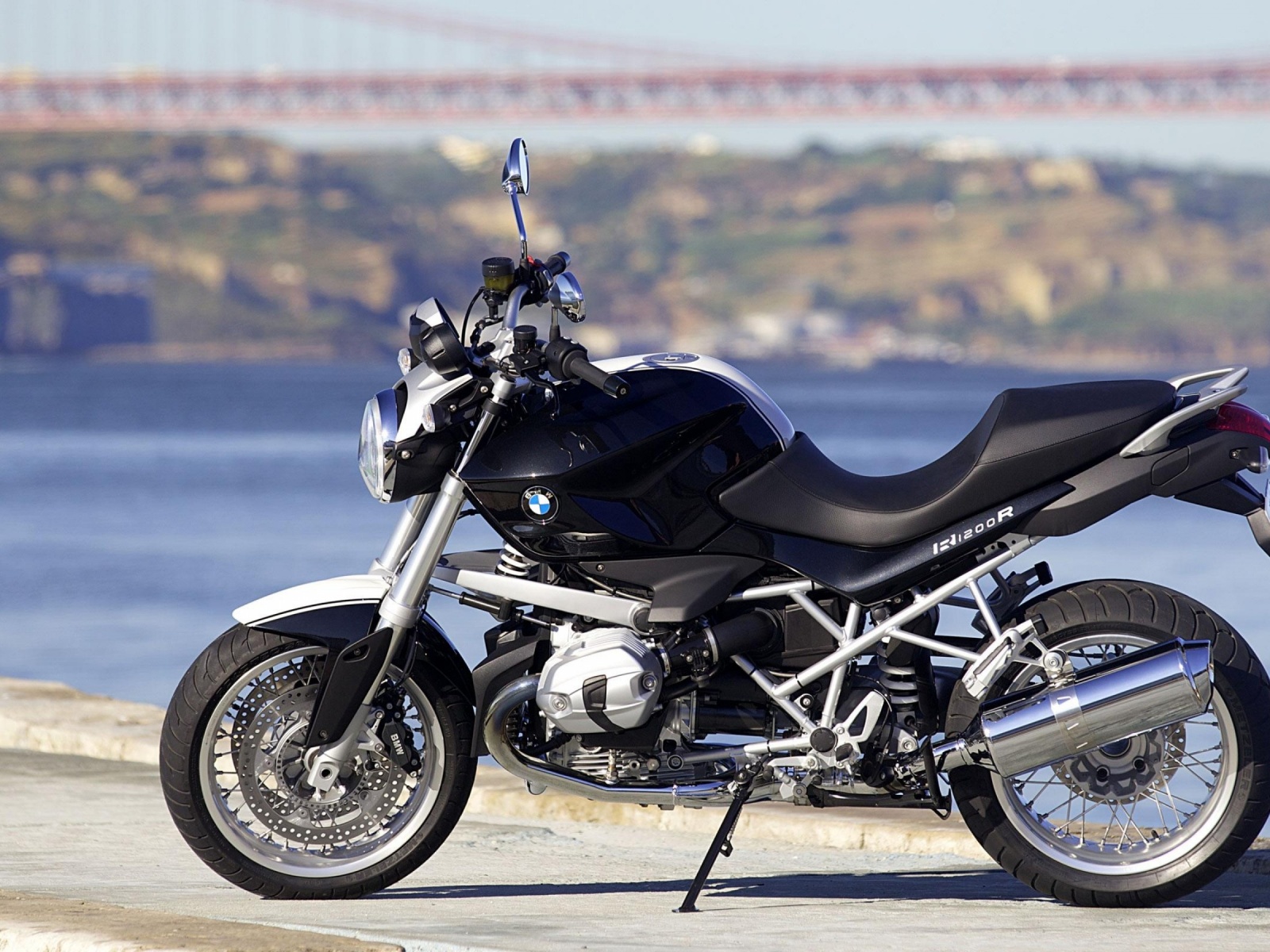 BMW R1200R