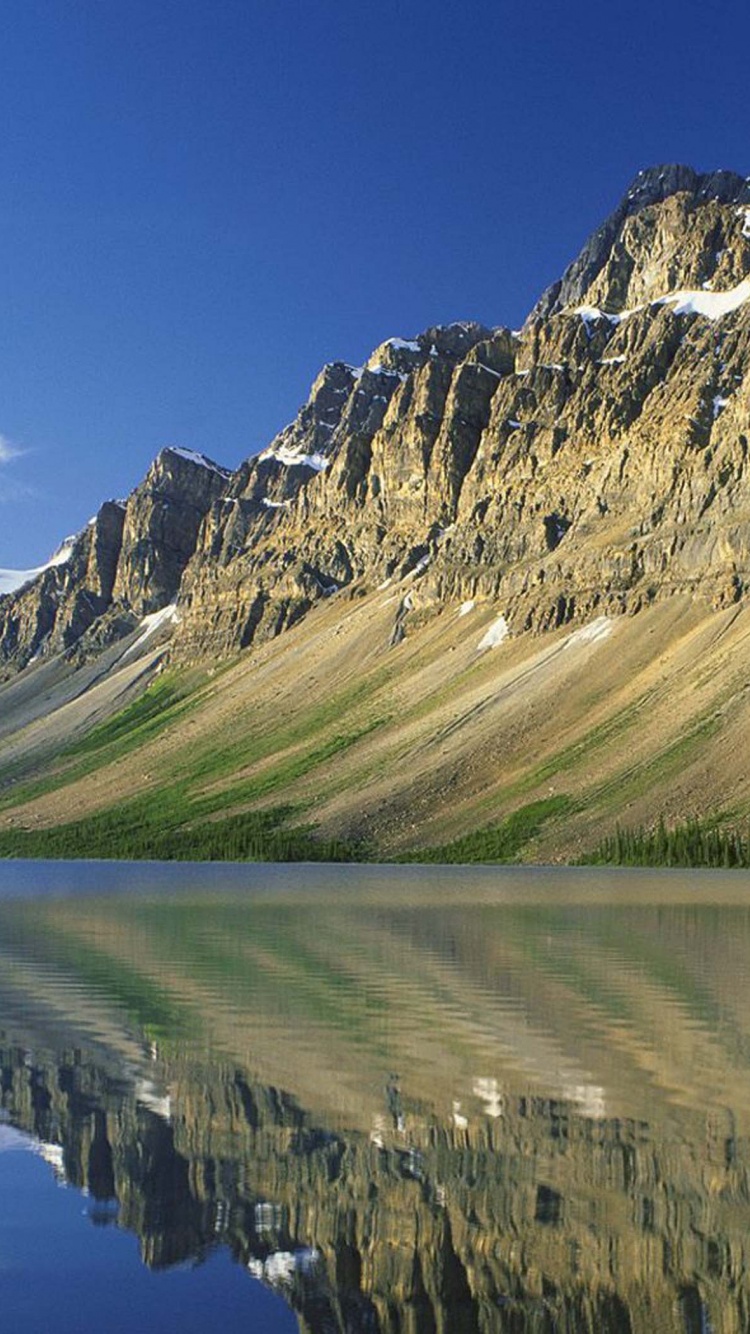 Bow Lake Rockies Canada