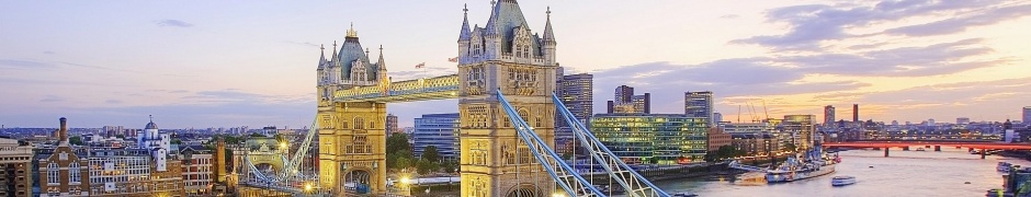 Britain River Thames And Tower Bridge Dusk London England United Kingdom