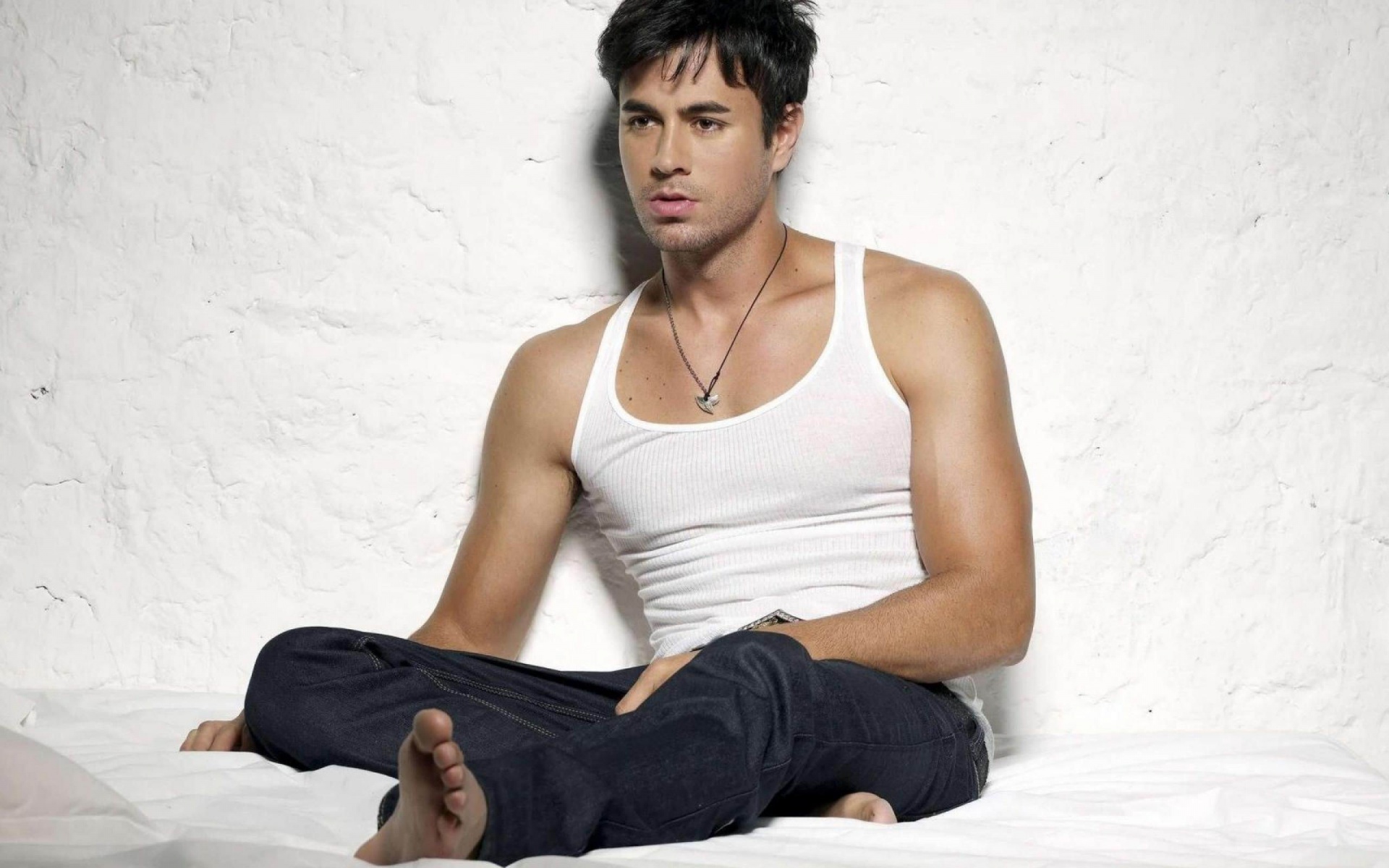 Celebrity Enrique Iglesias Wallpaper Muisc Man