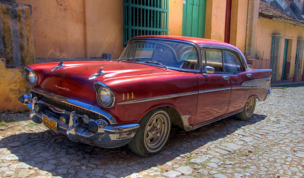 Chevrolet Retro Car - Cuba Havana