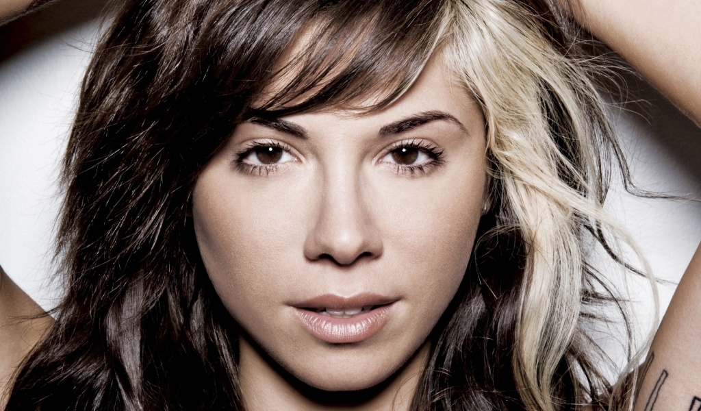 Christina Perri Face Hair Haircut Color