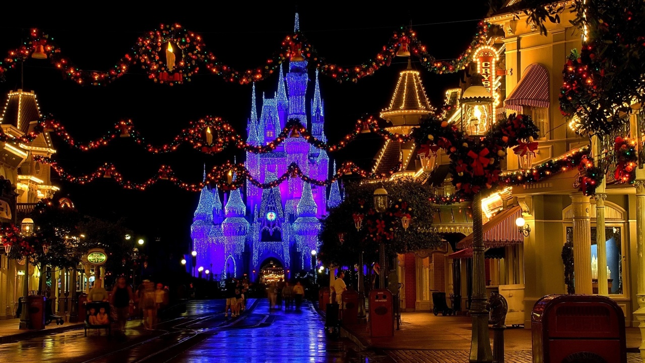 Christmas Castle Disneyland Cinderella Castle Florida Usa