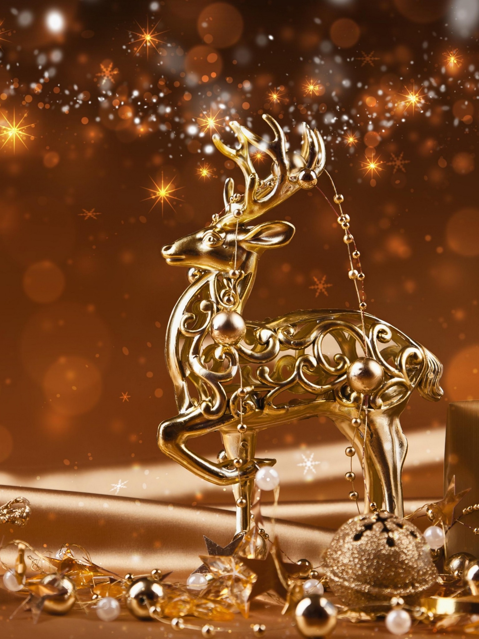 Christmas Ornaments Gold Reindeer