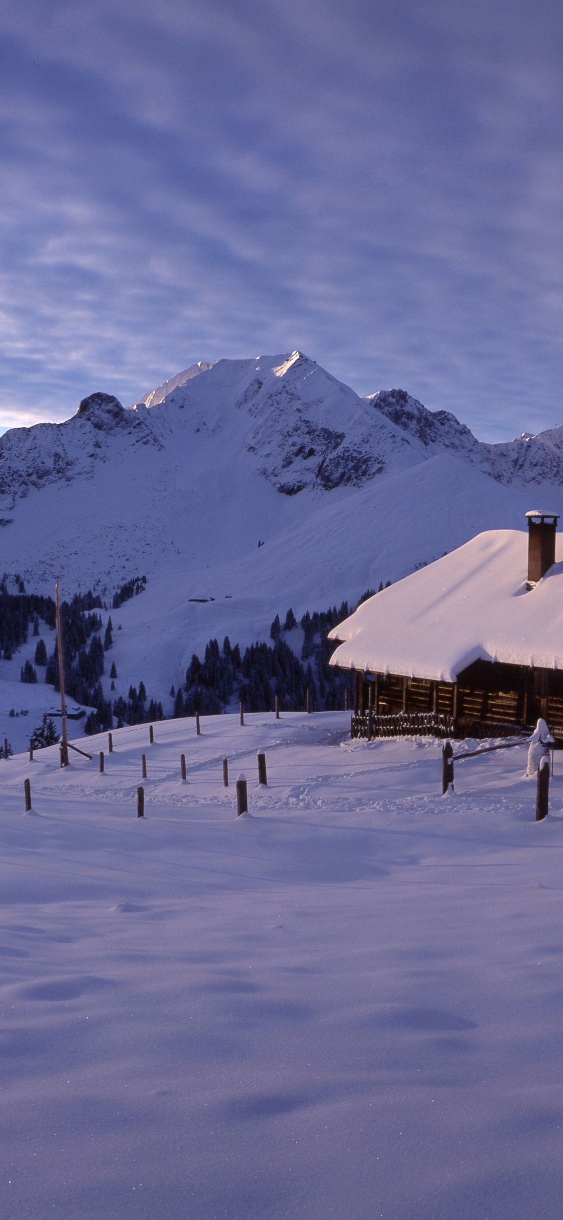 Cottage In The Mountains