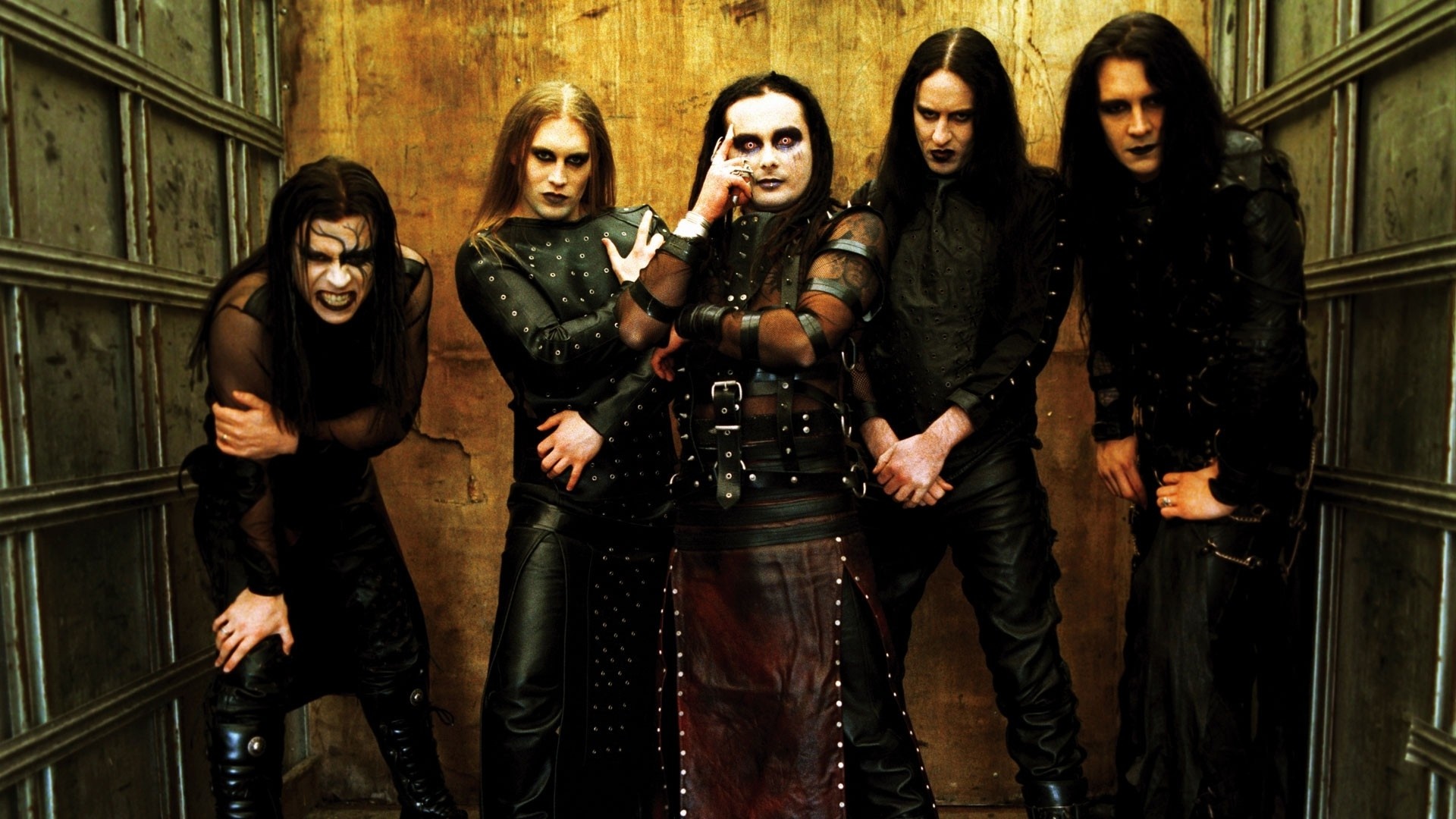 Cradle Of Filth Band Rockers Eyes