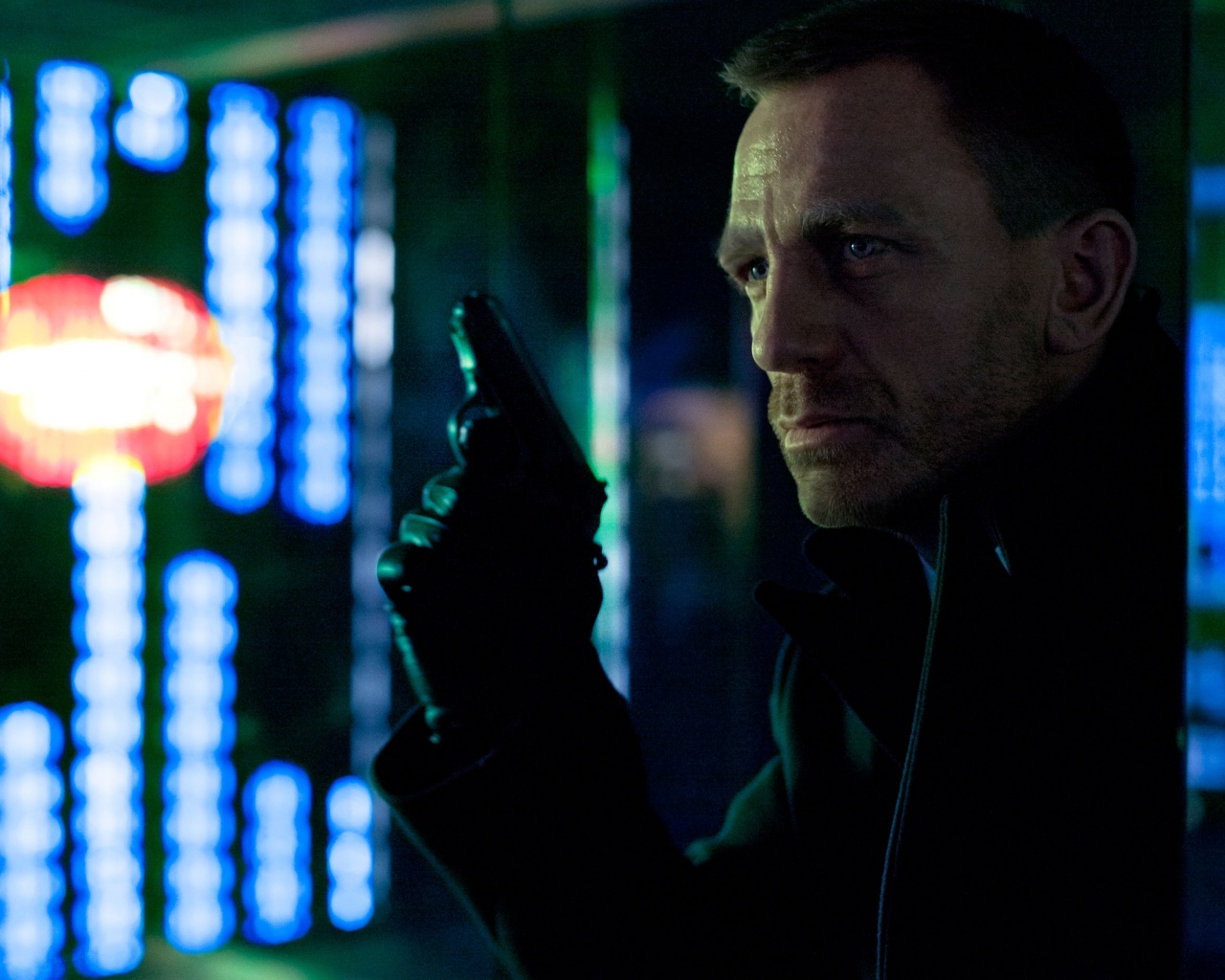 Daniel Craig In Skyfall