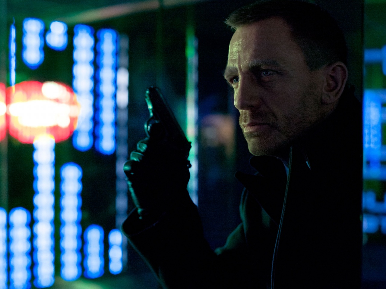 Daniel Craig In Skyfall