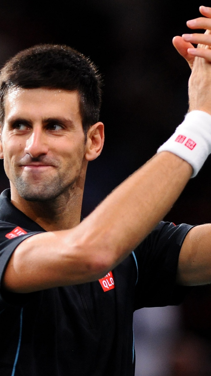 Djokovic Applauding For The Audience