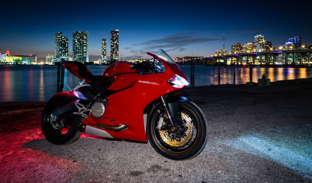 Ducati 899 Panigale