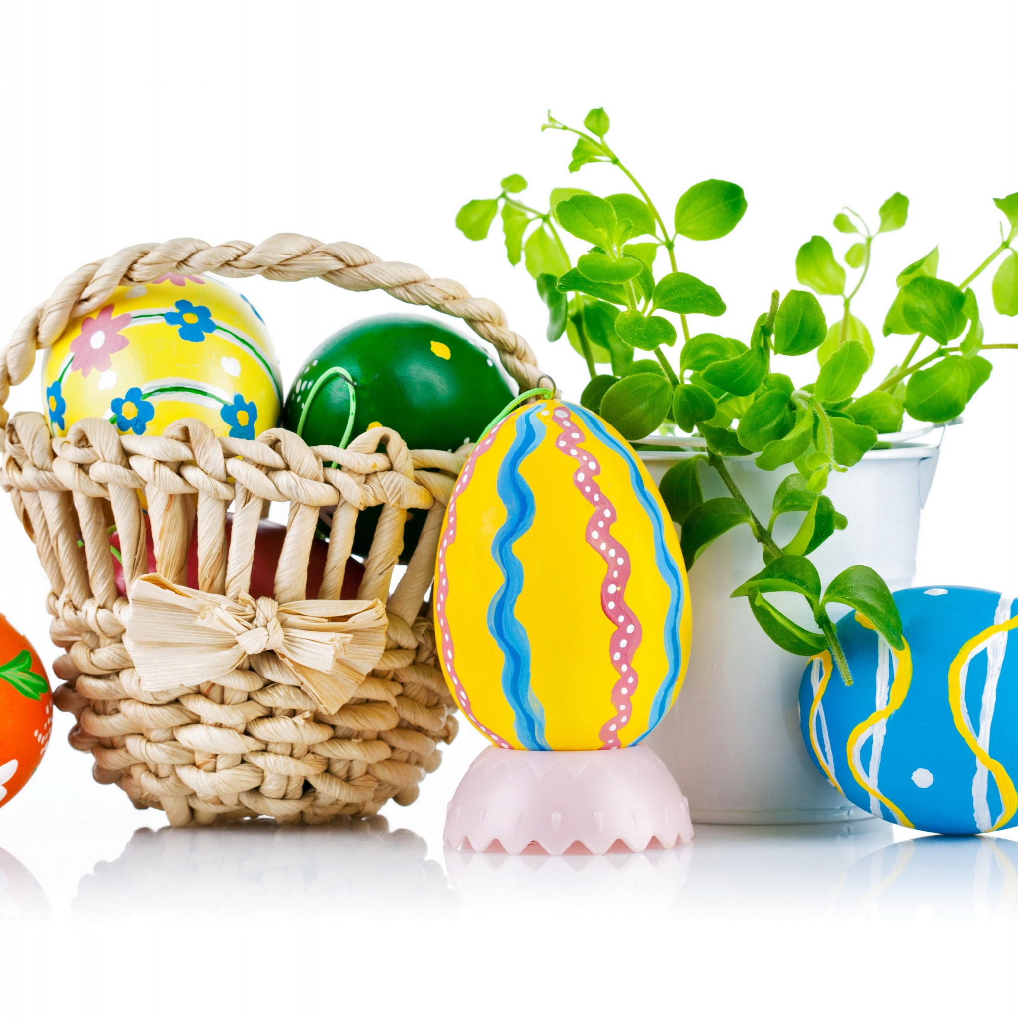 Easter Wicker Basket Eggs Plant