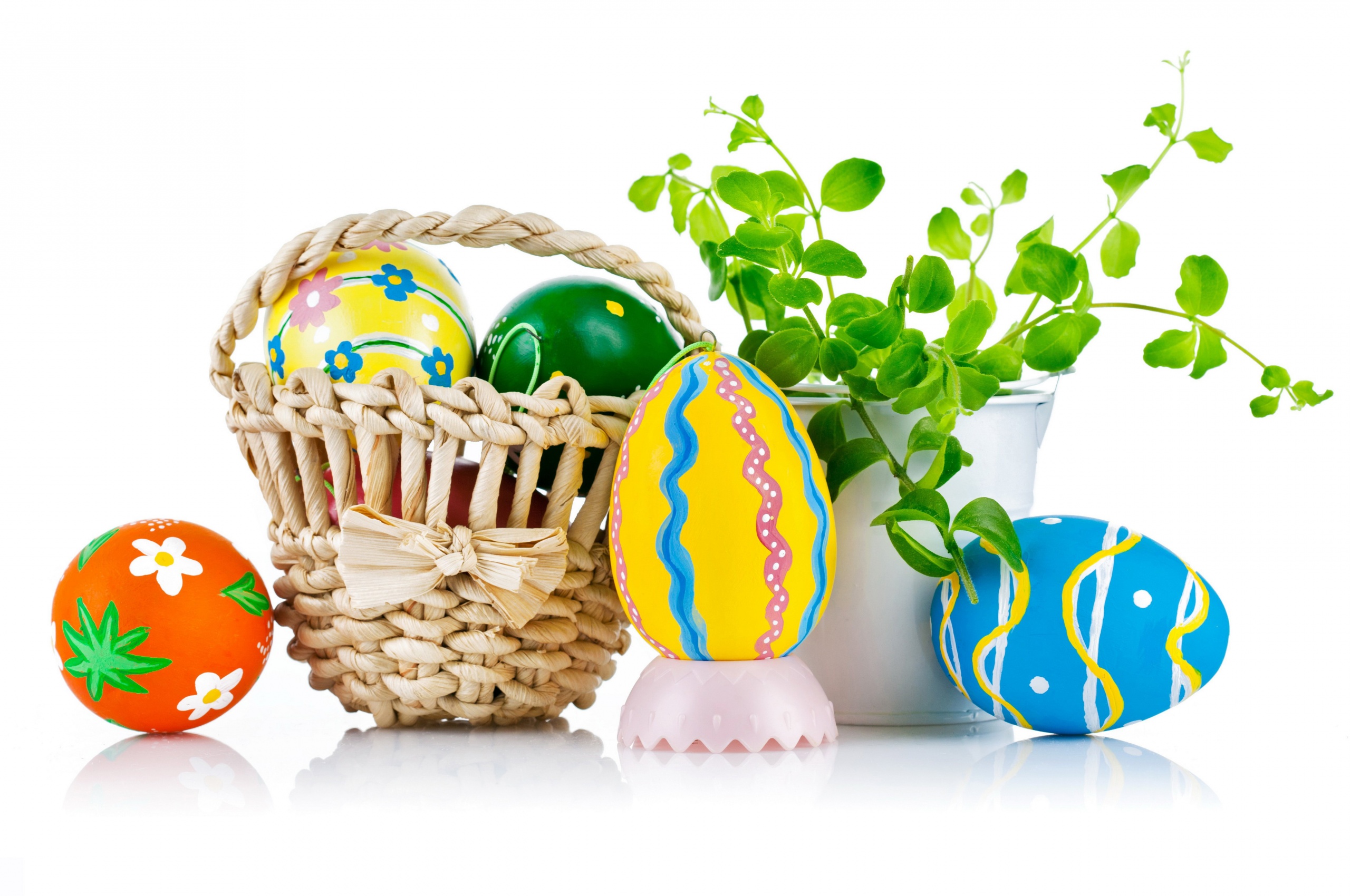 Easter Wicker Basket Eggs Plant