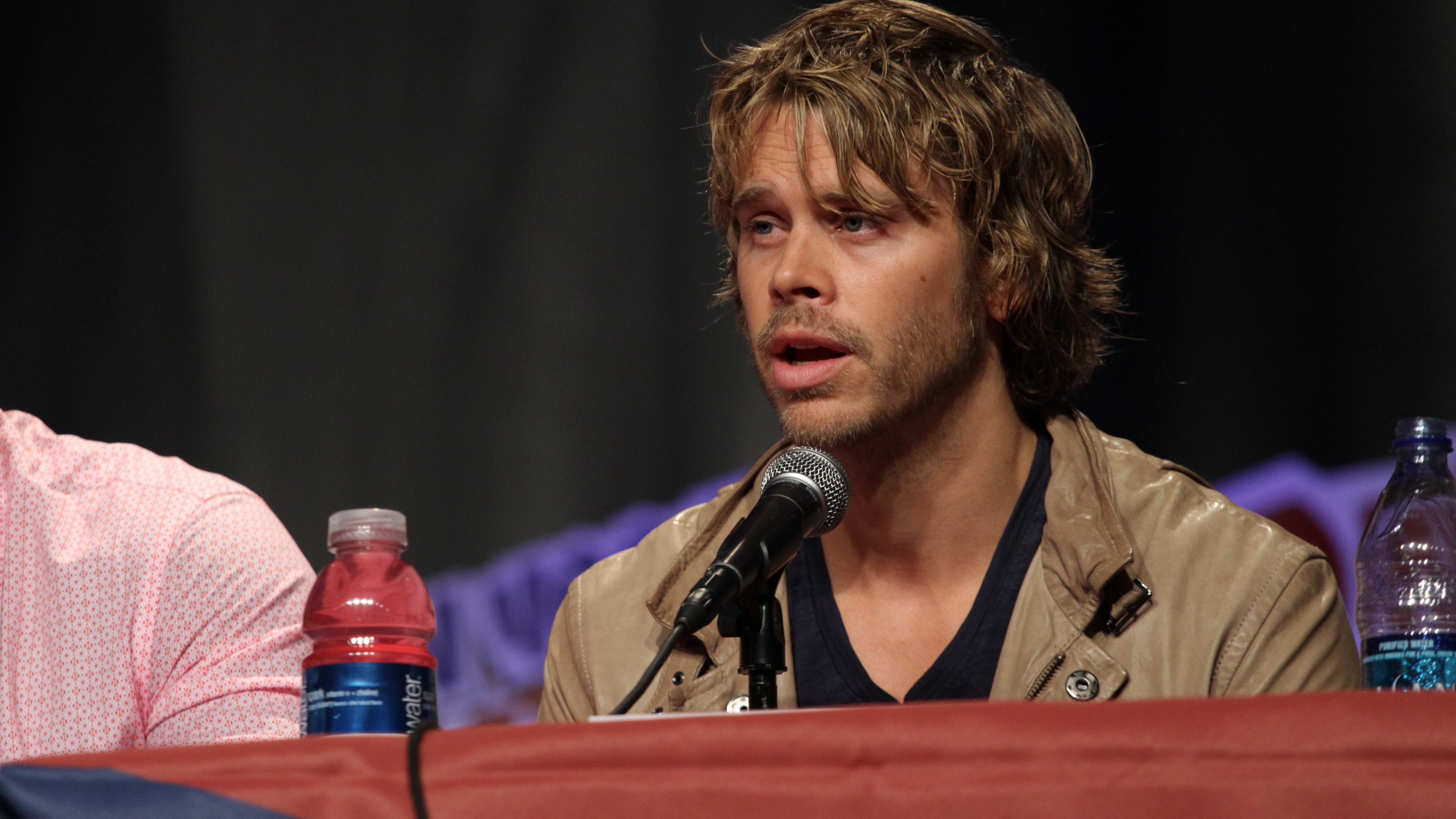 Eric Christian Olsen - Actor