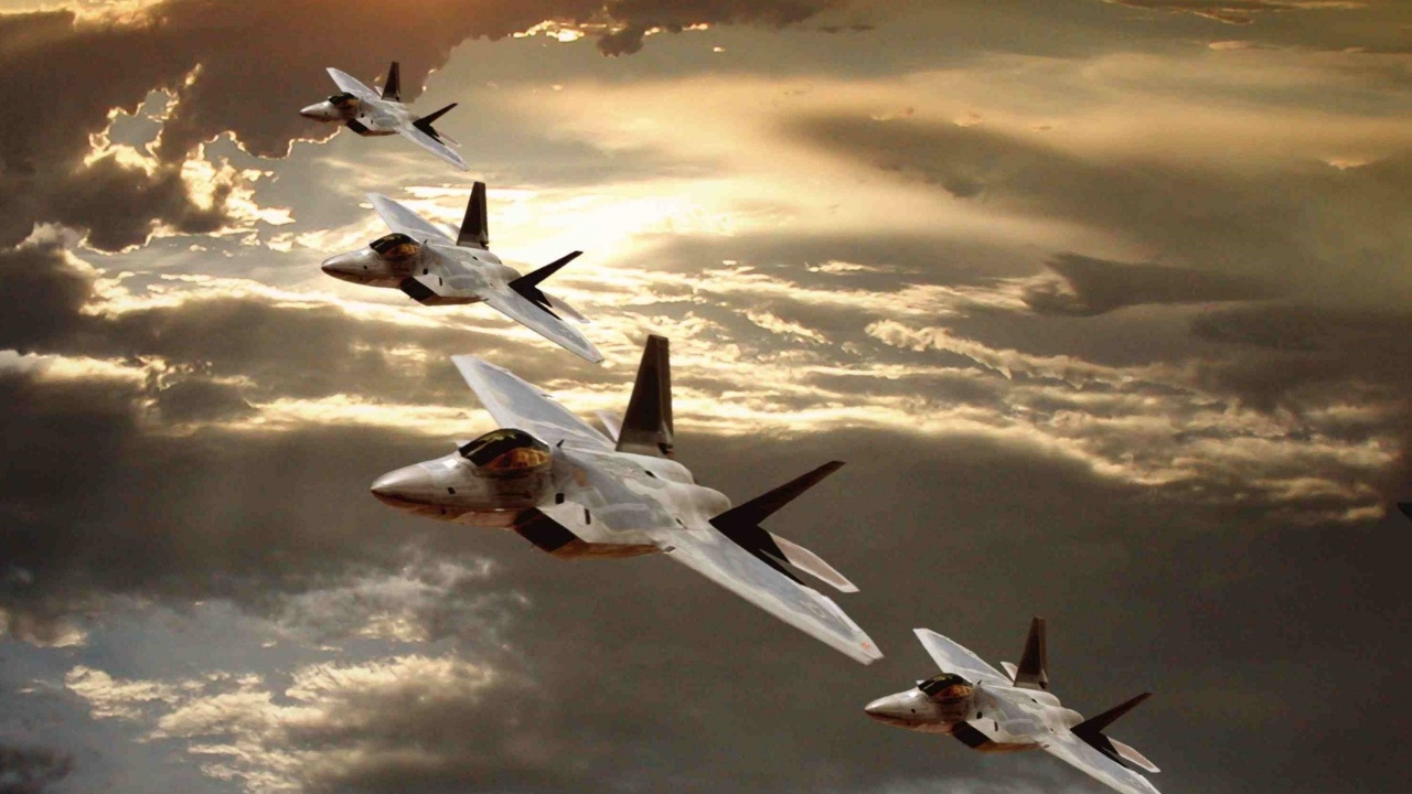 F-22 Raptor Flight Formation