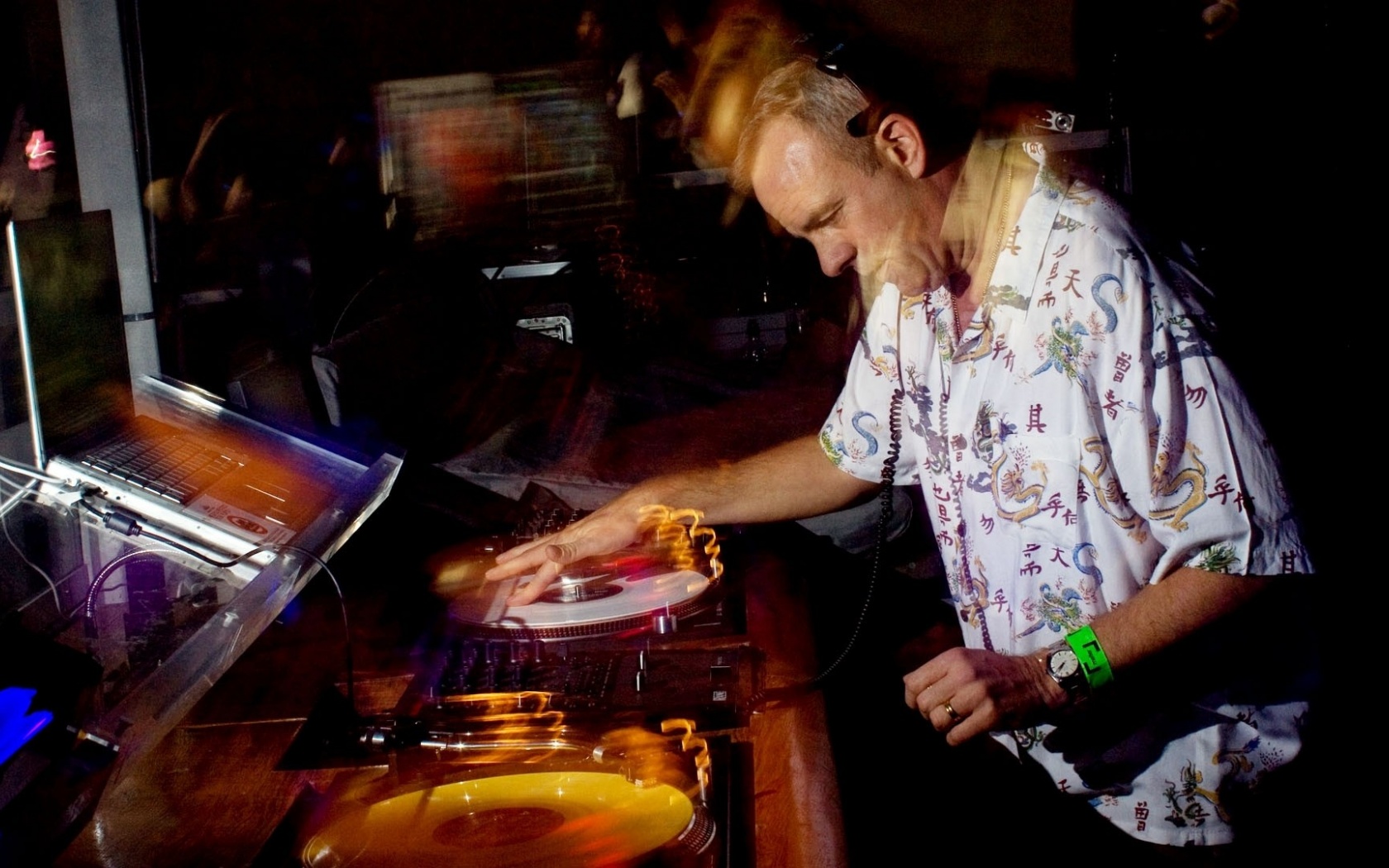 Fatboy Slim Dj Graphics Play Show