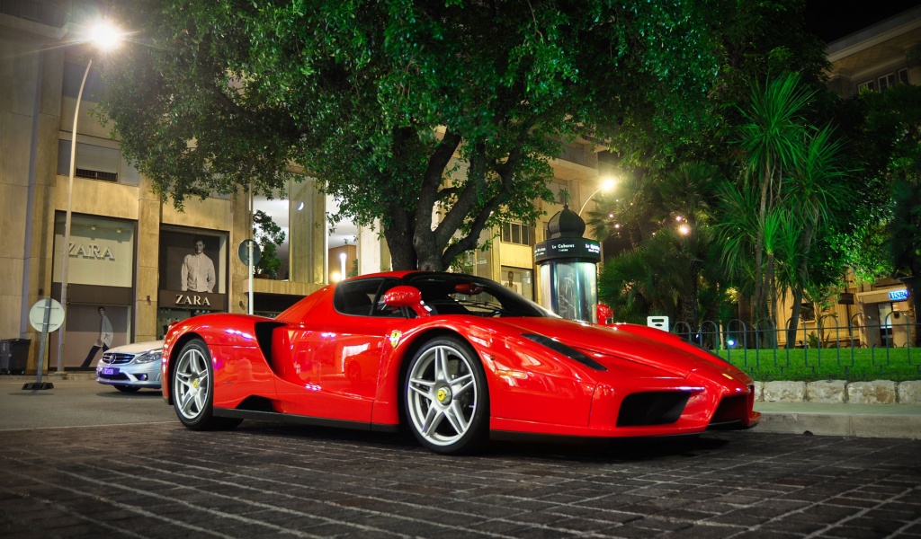 Ferrari Enzo