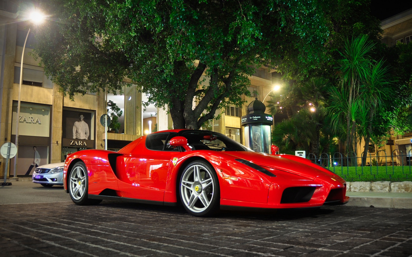 Ferrari Enzo