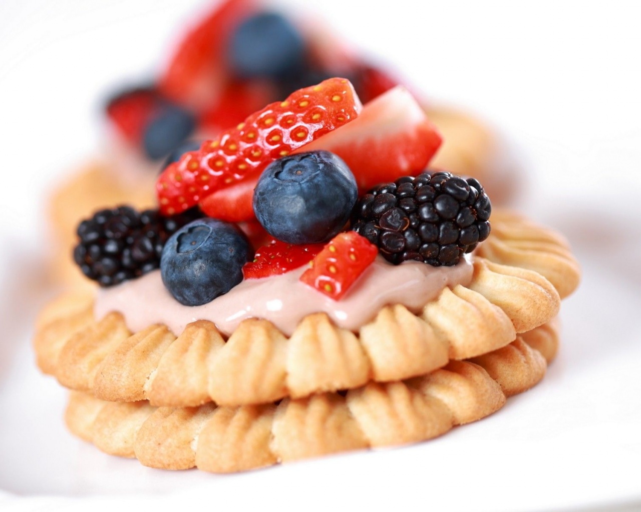 Food Cookies Desserts Berries