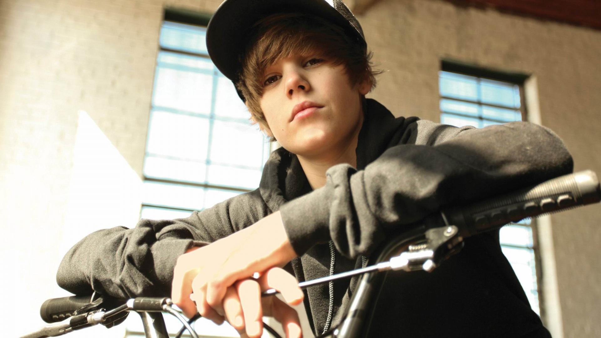 Free Justin Bieber Wallpapers