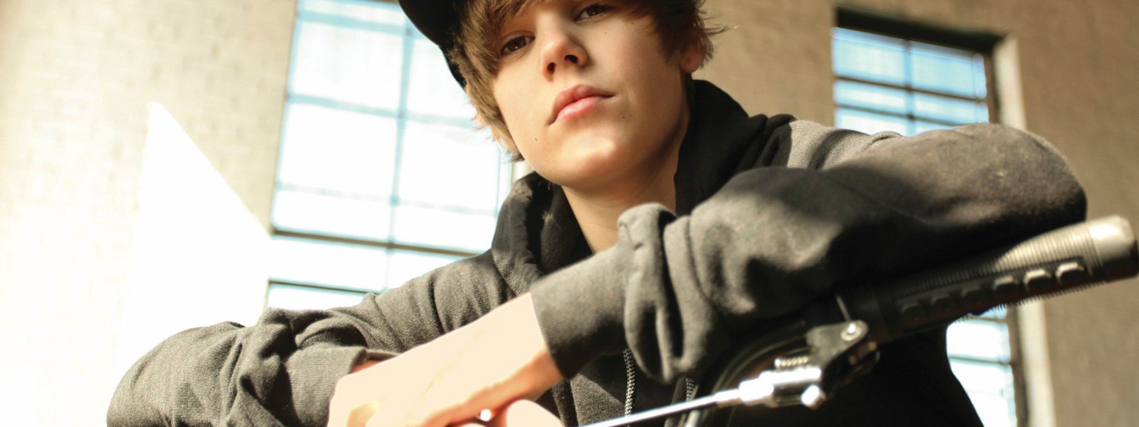 Free Justin Bieber Wallpapers