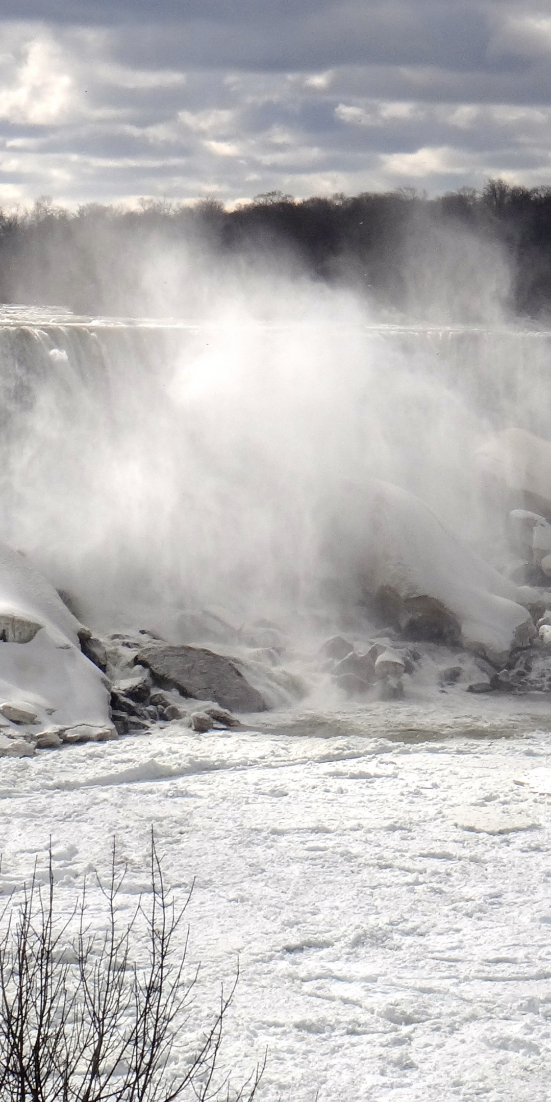 Frozen Niagara Falls