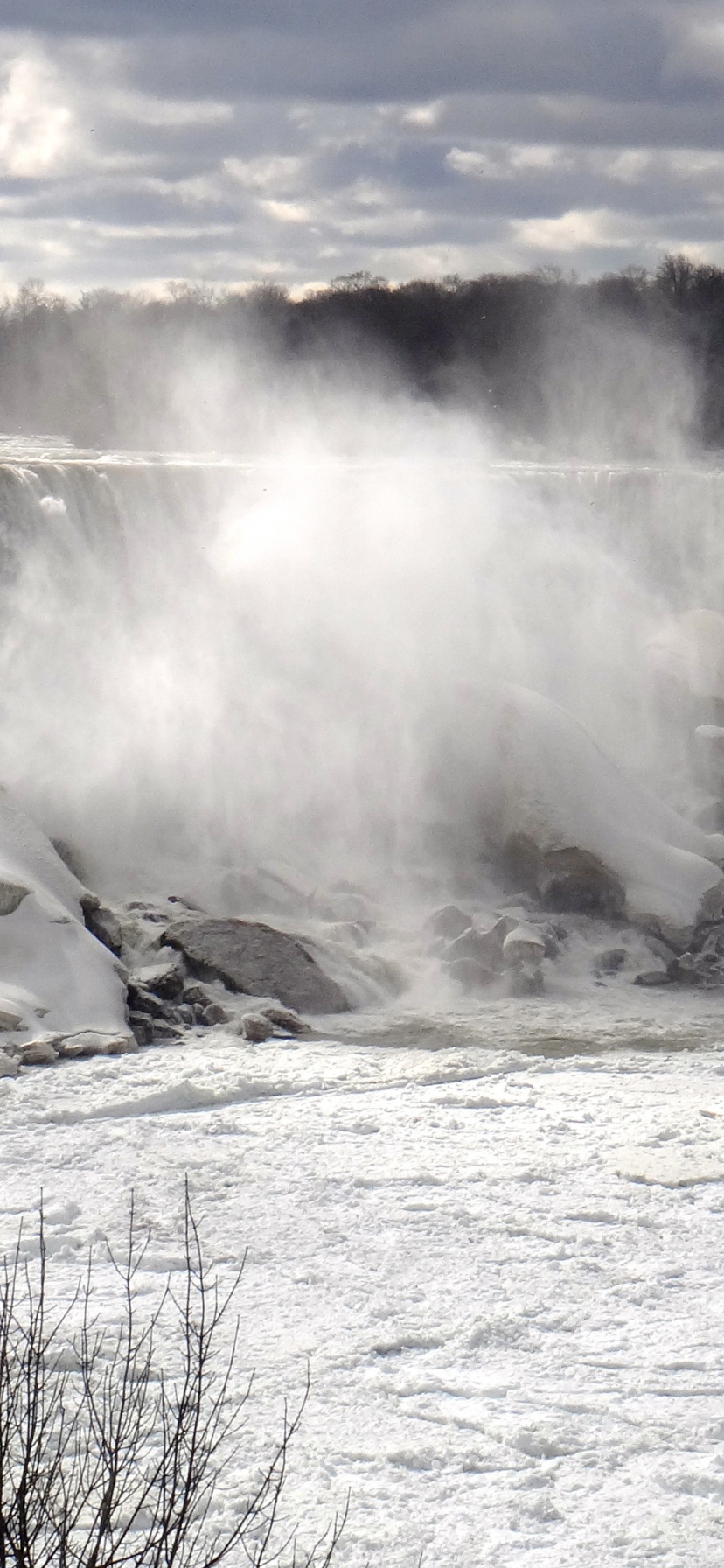 Frozen Niagara Falls