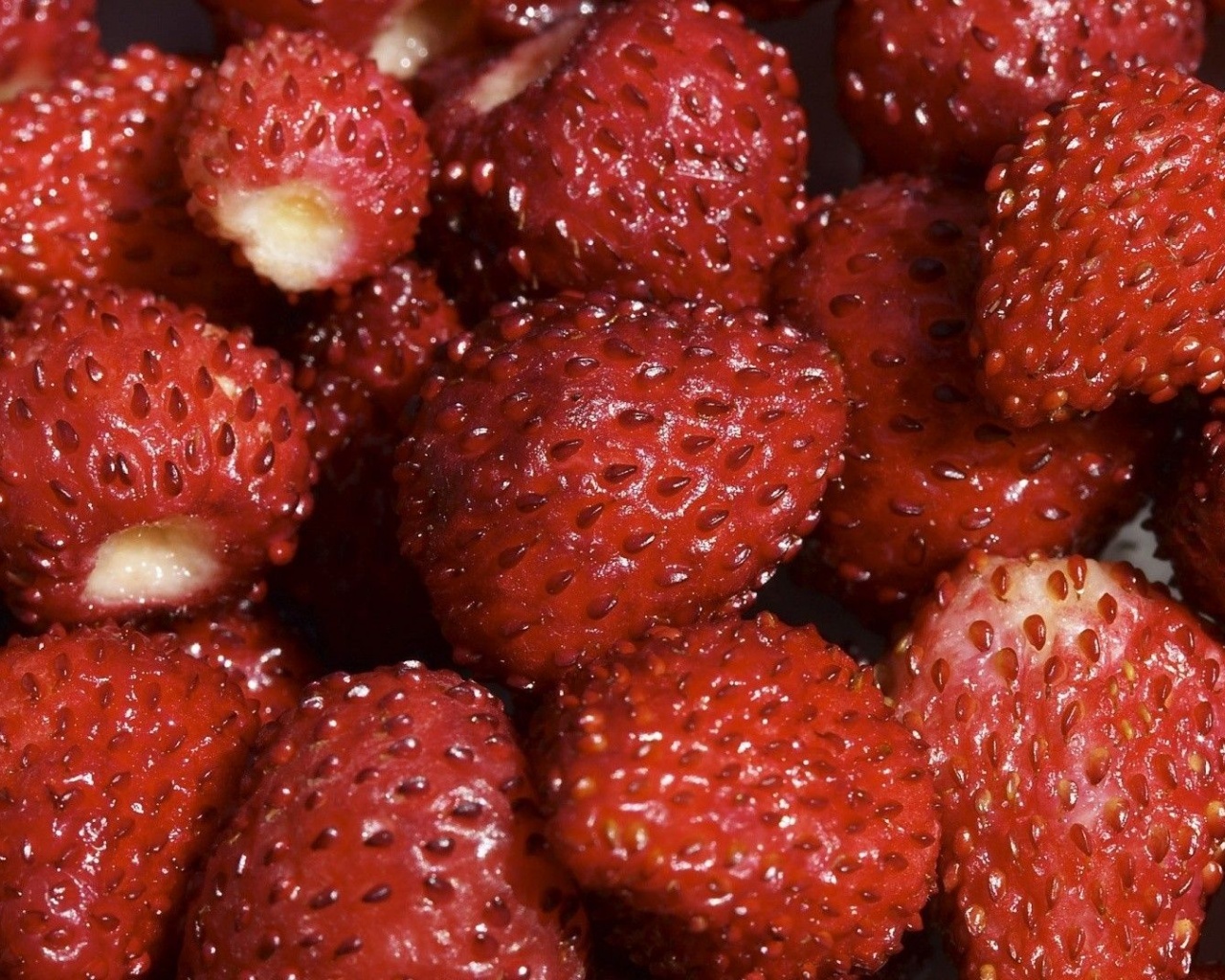 Fruit Food Strawberries