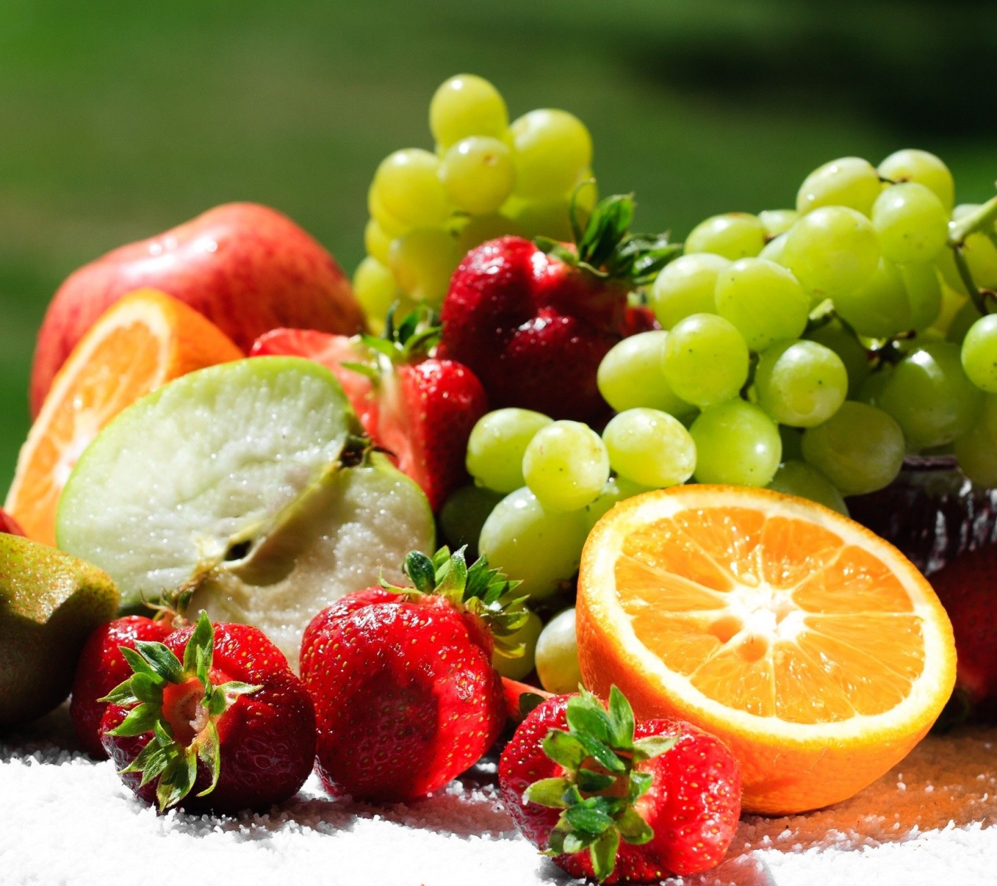 Fruits Food Kiwi Oranges Grapes Strawberries Apple