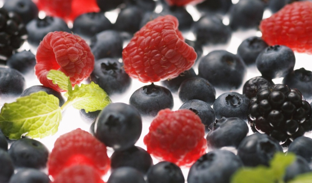 Fruits Food Raspberries Blueberries