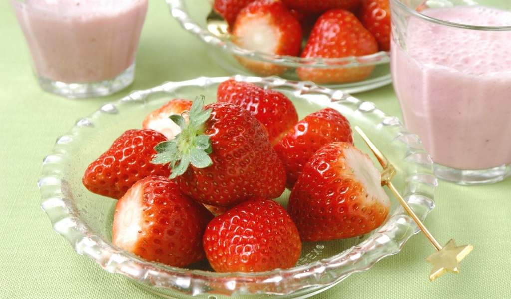 Fruits Food Strawberries