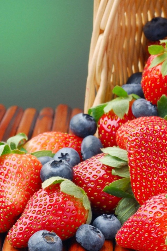 Fruits Food Strawberries Baskets Blueberries