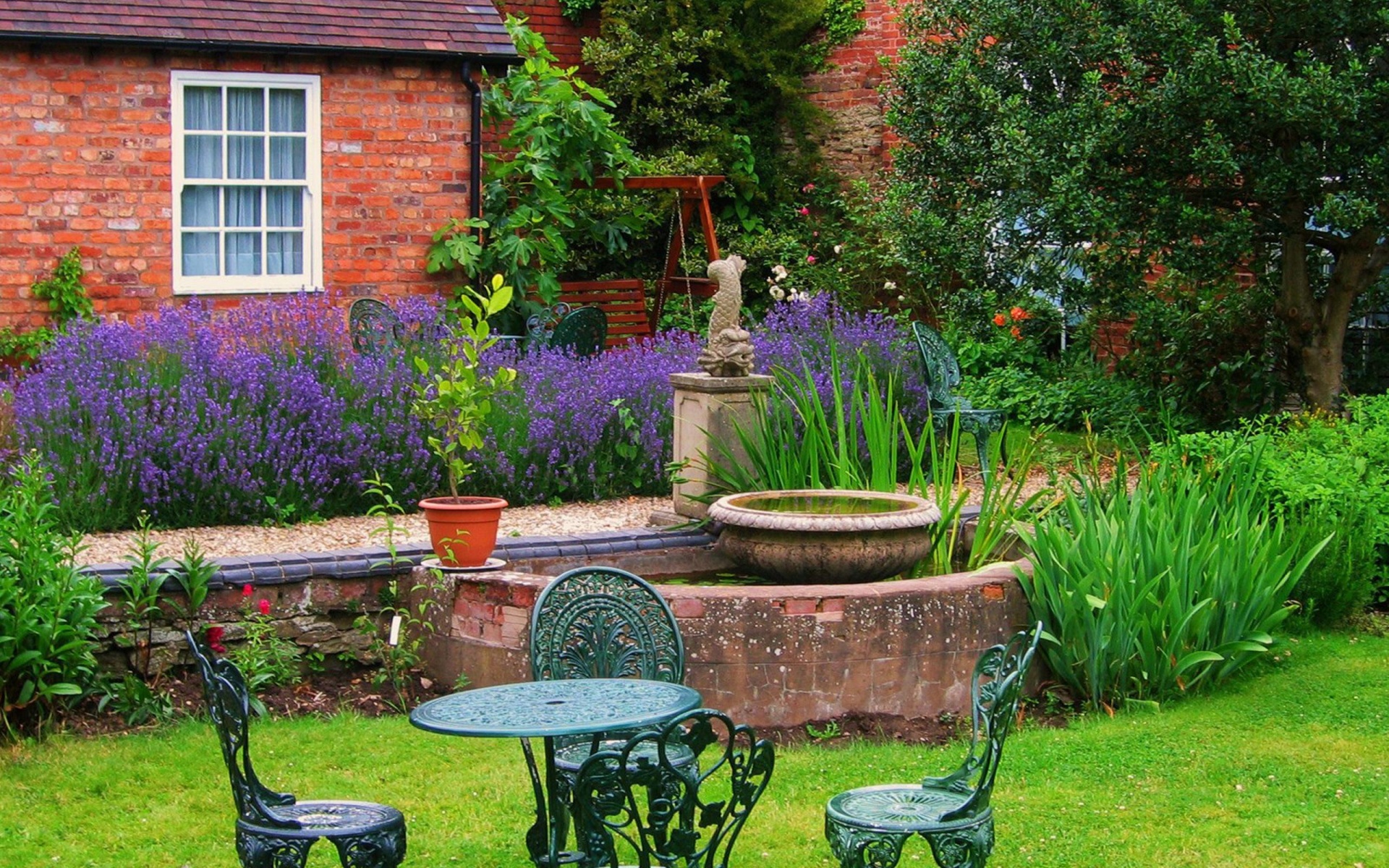 Garden At Dinham Hall Ludlow Shropshire