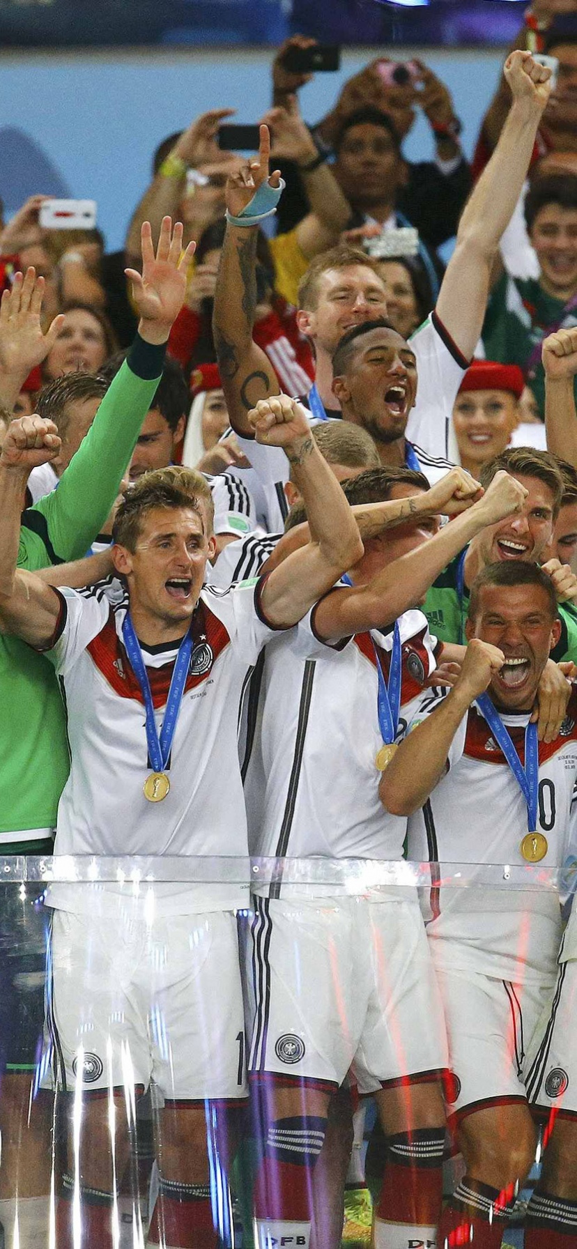 German Players Celebrate Title Of WC